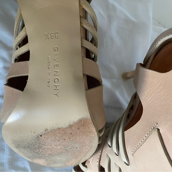 Givenchy Gladiator Sandal Heels. - Picture 5 of 11